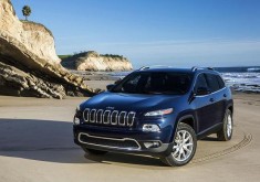 Jeep анонсировал спортивную версию Cherokee