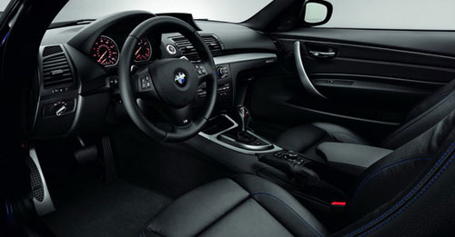 салон BMW 135is